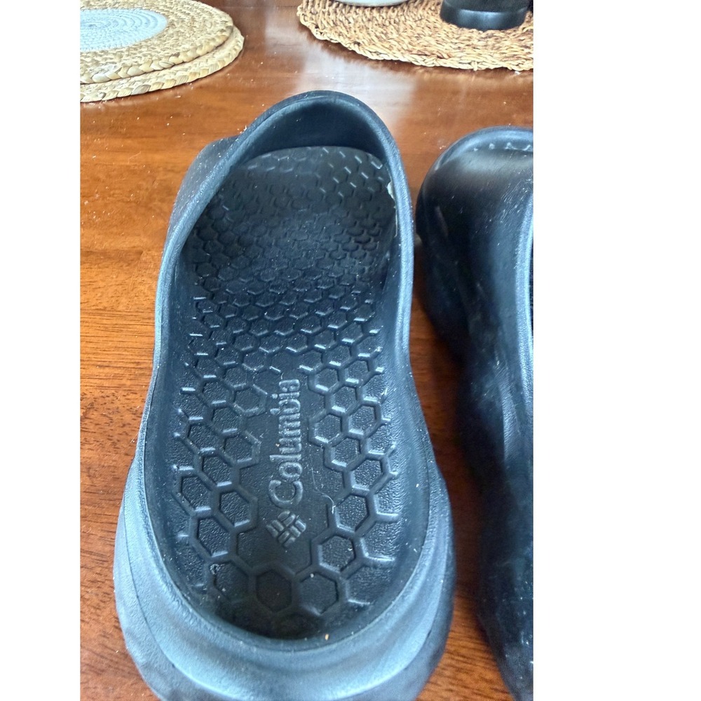Columbia Thrive Revive Black Slide Sandals Womens 9 Recovery Shoes Walking beach - Picture 5 of 7